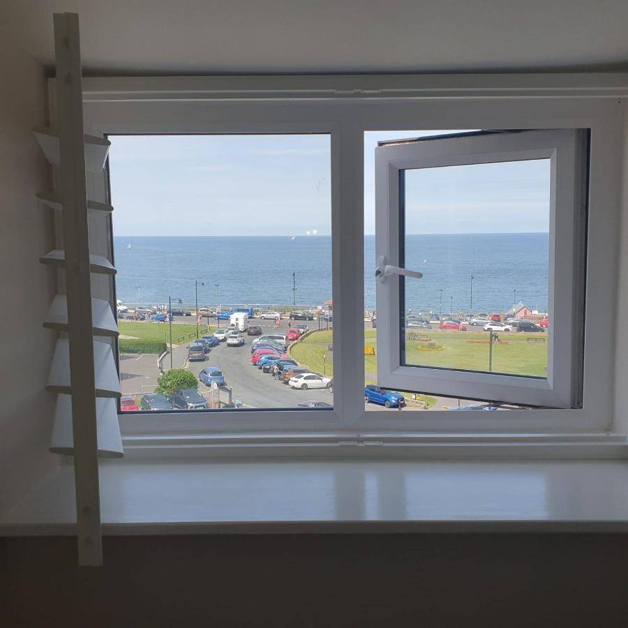 Stowaways Loft Apartment Whitby Exterior photo